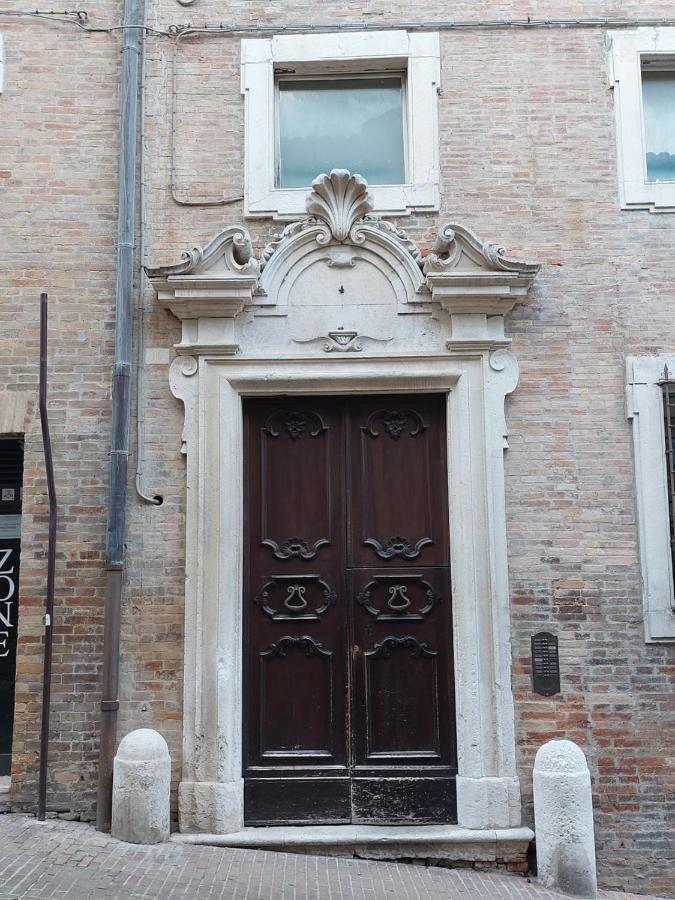 Il Cielo Di Raffaello Leilighet Urbino Eksteriør bilde